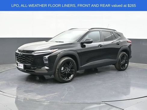 Used 2026 Chevrolet Trax ACTIV w/ Driver Confidence Package FWD image 3