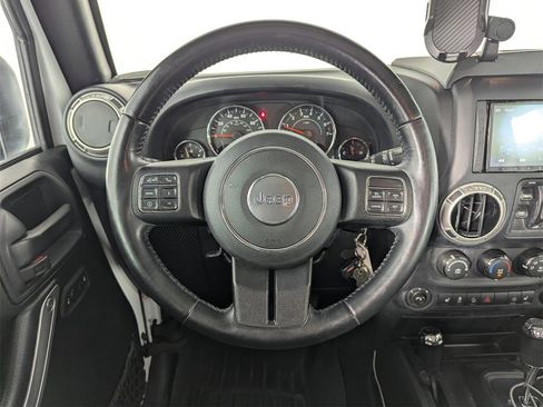 Used 2017 Jeep Wrangler Unlimited Sahara w/ Dual Top Group image 17