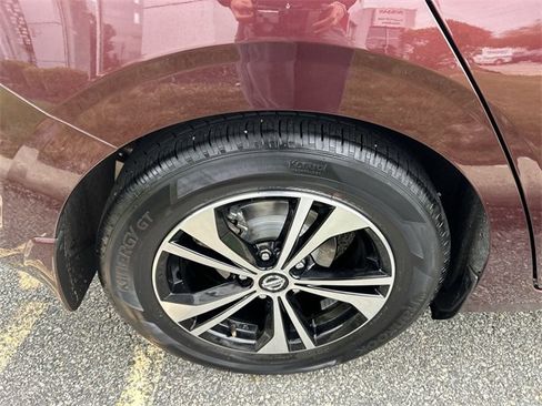 Certified 2022 Nissan Sentra SV w/ Trunk Package image 12