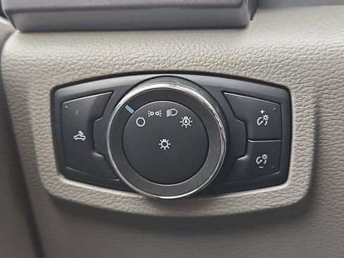 Used 2021 Ford F250 XLT w/ FX4 Off-Road Package image 24