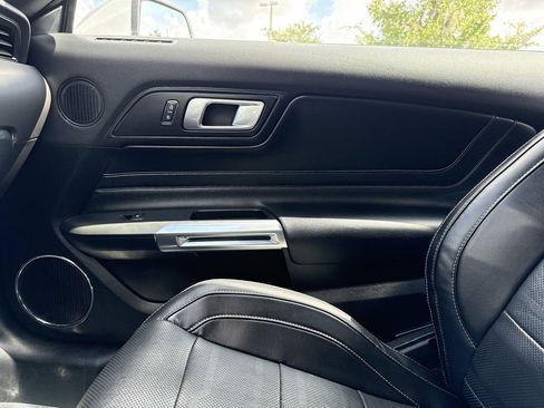 Used 2021 Ford Mustang GT Premium w/ Equipment Group 401A RWD image 22