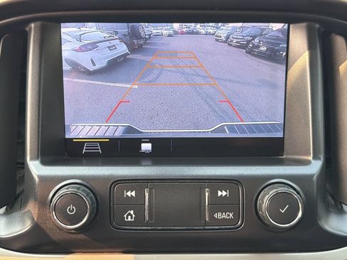 Used 2019 Chevrolet Colorado Z71 AWD/4WD image 36