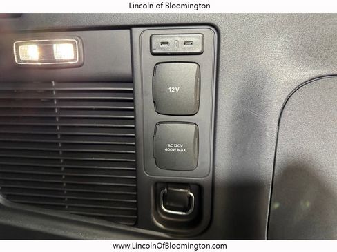 Used 2025 Lincoln Navigator Black Label AWD/4WD image 27