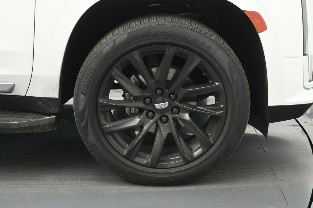 Used 2021 Cadillac Escalade ESV Luxury AWD/4WD image 8