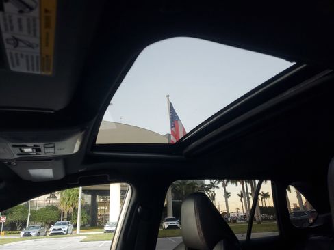 Used 2023 Toyota RAV4 XSE image 19