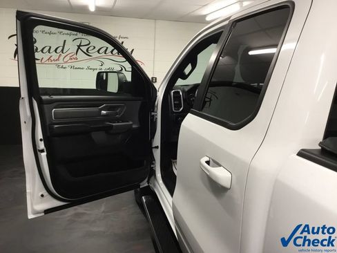 Used 2021 RAM 1500 Big Horn AWD/4WD image 25