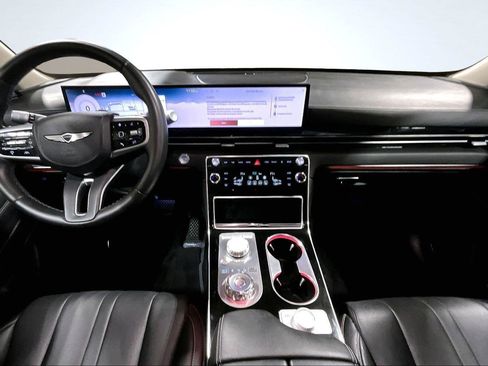 Used 2025 Genesis GV80 2.5T Standard AWD/4WD image 17