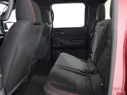 Used 2025 Nissan Frontier PRO-4X AWD/4WD image 20