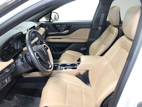 Used 2020 Lincoln Corsair Reserve w/ Equipment Group 202A image 17