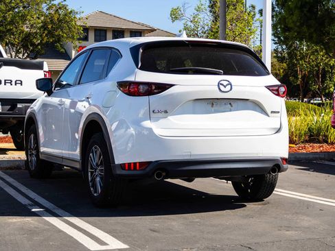 Used 2020 MAZDA CX-5 Touring image 4