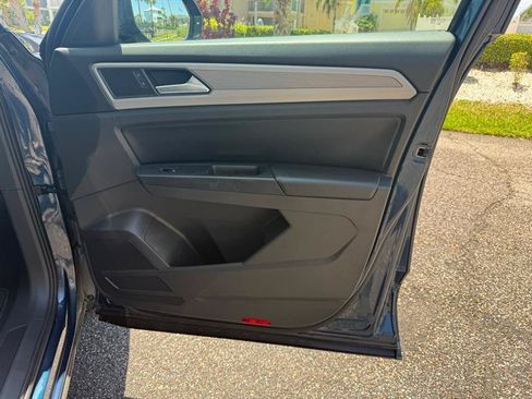 Used 2018 Volkswagen Atlas SE FWD image 21