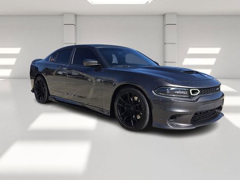 Certified 2019 Dodge Charger Scat Pack w/ Daytona Edition Group image 7
