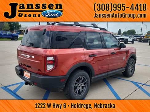 Used 2022 Ford Bronco Sport Big Bend w/ Convenience Package AWD/4WD image 6