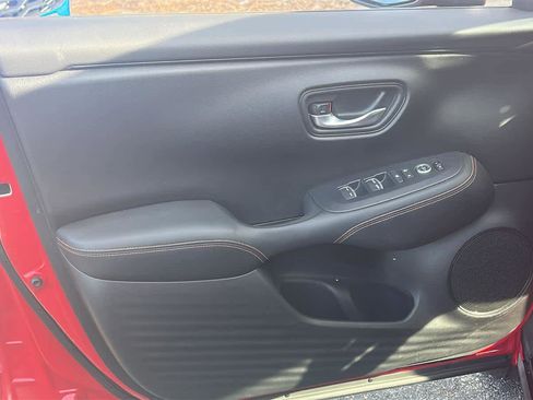 Used 2024 Honda HR-V Sport image 14