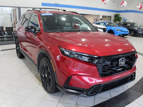 Certified 2023 Honda CR-V Sport image 3