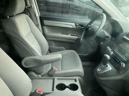 Used 2010 Honda CR-V LX image 3