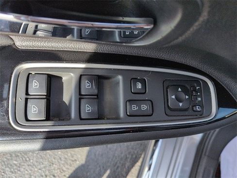 Used 2020 Mitsubishi Outlander GT image 17
