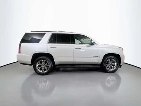 Used 2016 GMC Yukon SLT w/ HD Trailering Package RWD image 3
