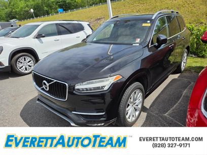 Used 2017 Volvo XC90 T6 Momentum w/ Vision Package