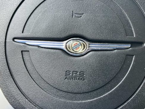 Used 2008 Chrysler 300 Touring w/ Comfort/Convenience Group RWD image 30