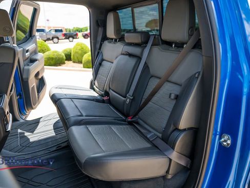 Used 2023 Chevrolet Silverado 1500 ZR2 w/ Technology Package AWD/4WD image 11