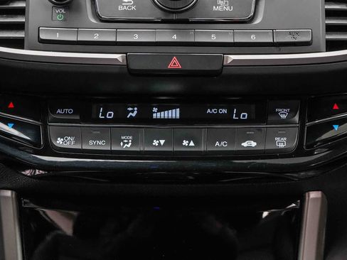 Used 2017 Honda Accord LX image 15