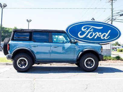 Certified 2023 Ford Bronco Outer Banks w/ Sasquatch Package