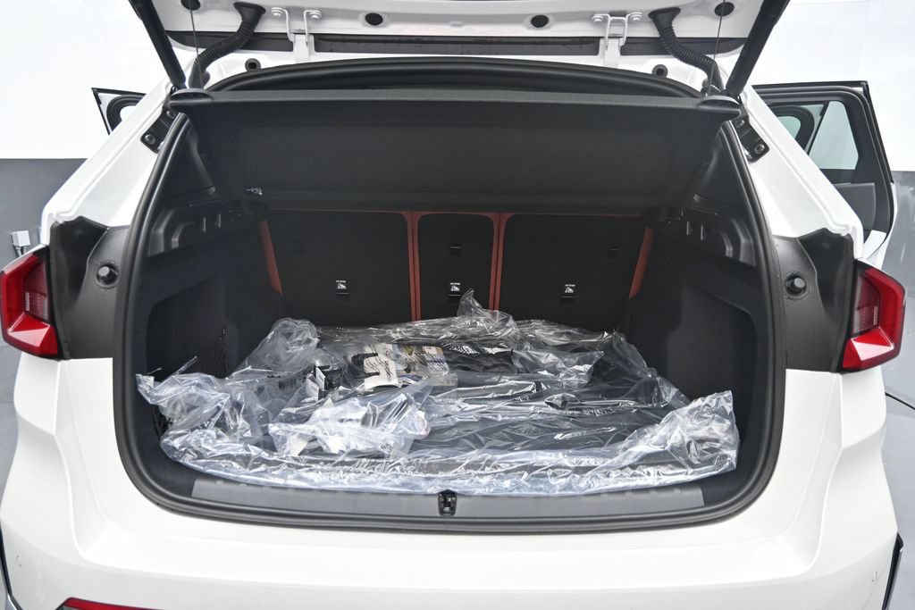 New 2027 BMW X1 xDrive28i AWD/4WD image 27