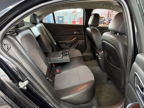 Used 2013 Chevrolet Malibu Eco w/ Power Convenience Package FWD image 9