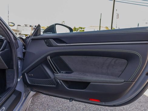 Used 2026 Porsche 911 GT3 image 58