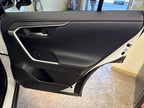 Used 2021 Toyota RAV4 XSE image 19