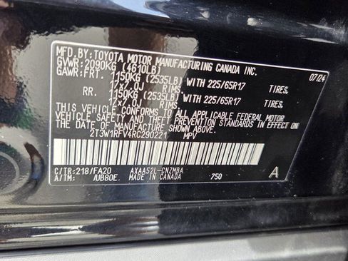 Used 2024 Toyota RAV4 XLE FWD image 20