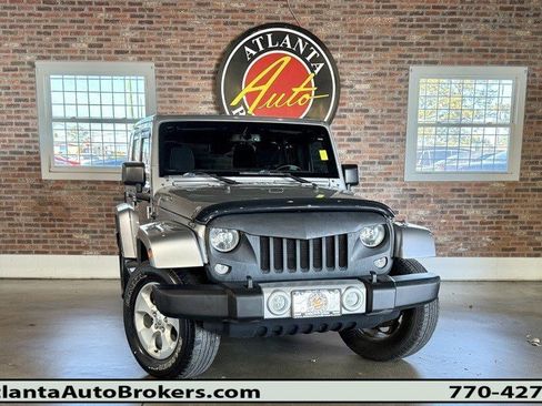 Used 2015 Jeep Wrangler Unlimited Sahara w/ Connectivity Group image 1