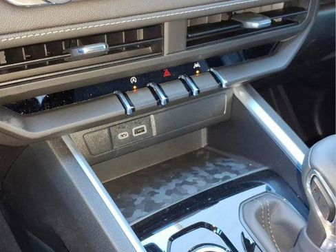 New 2026 Chevrolet Colorado LT w/ Advanced Trailering Package image 22