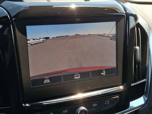 Certified 2023 Chevrolet Traverse LT AWD/4WD image 18
