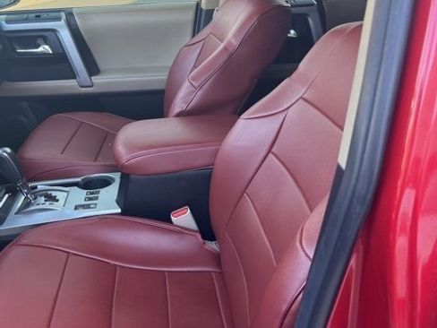 Used 2014 Toyota 4Runner SR5 image 11