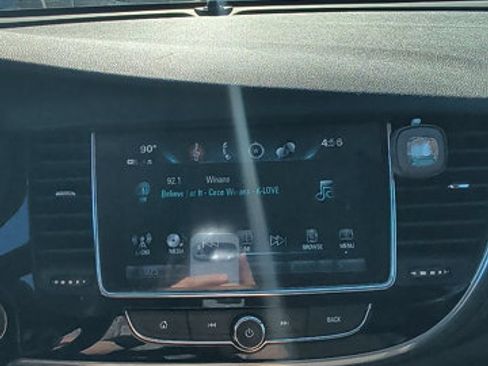 Used 2020 Buick Encore Preferred FWD image 21
