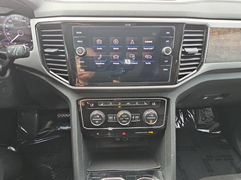 Used 2019 Volkswagen Atlas SEL Premium AWD/4WD image 22