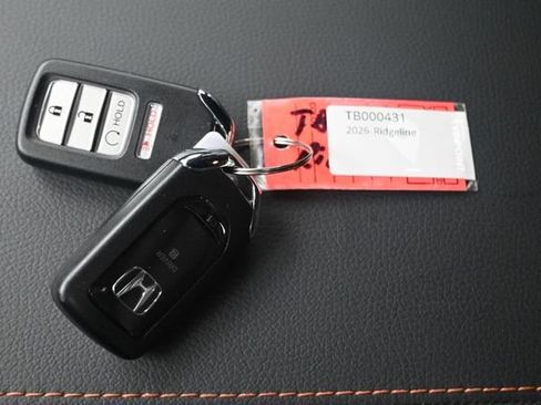 Used 2026 Honda Ridgeline TrailSport image 9