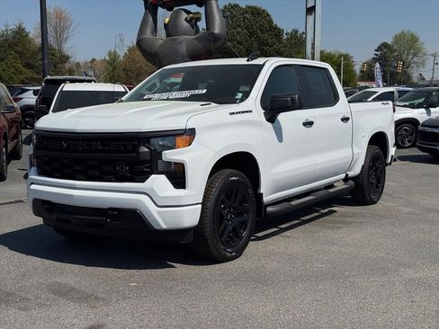 New 2026 Chevrolet Silverado 1500 Custom w/ Turbomax Blackout Package AWD/4WD image 6