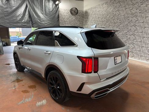 Used 2022 Kia Sorento SX FWD image 5