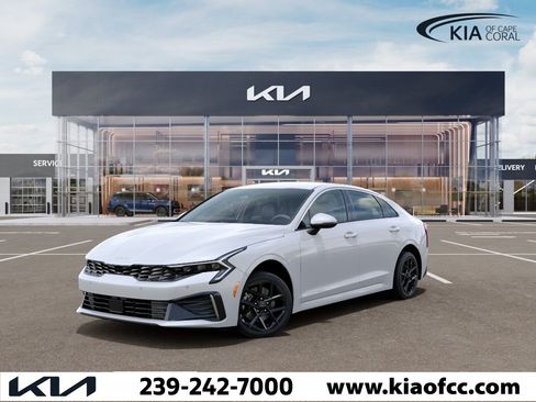 New 2026 Kia K5 LXS FWD image 1