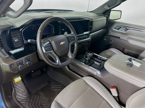 Used 2024 Chevrolet Silverado 1500 LTZ image 30