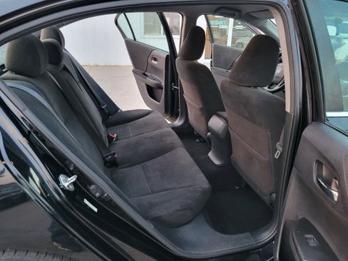 Used 2013 Honda Accord LX image 18
