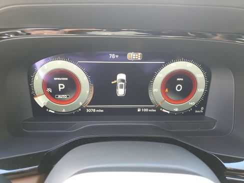 New 2026 Nissan Pathfinder Platinum AWD/4WD image 24