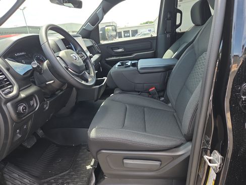 New 2026 RAM 1500 Warlock AWD/4WD image 4