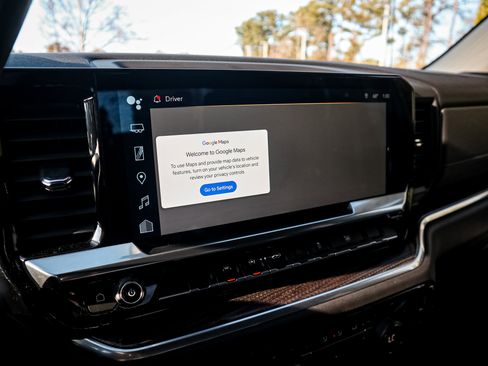 Used 2023 Chevrolet Silverado 1500 LT image 24