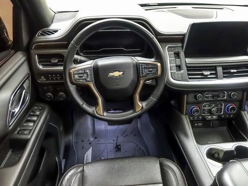 Used 2023 Chevrolet Tahoe High Country w/ Premium Package image 14