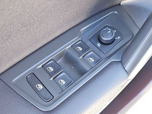 Used 2023 Volkswagen Tiguan S AWD/4WD image 22