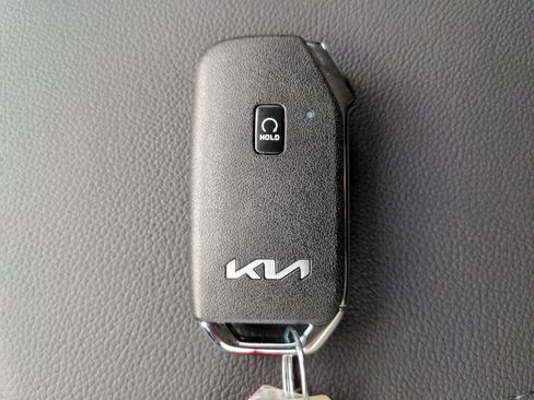 Certified 2023 Kia Sportage SX image 29